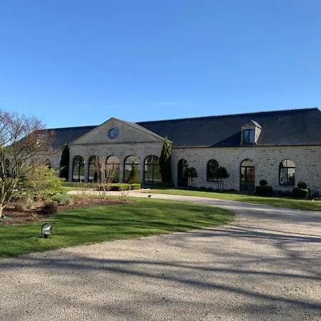 La Maison D'Eugenie, Gite Vaugoubert Casa de Férias *
