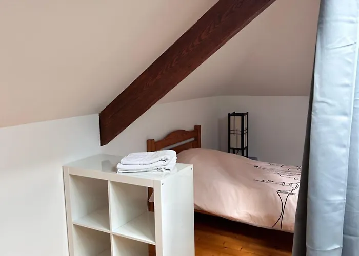 Vaugoubert بيت للعطل