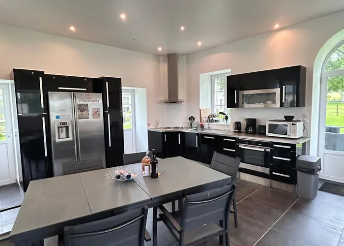 Vaugoubert بيت للعطل Saint-Germain-de-Varreville